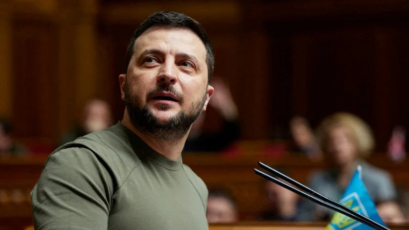 Fotografija: Volodimir Zelenski je za ukrajinsko televizijo navedel, da bo vojna še krvava in da se bodo spopadi nadaljevali, dokončno pa se bo lahko končala le z diplomacijo.FOTO: Ukrajinsko predsedstvo/Reuters