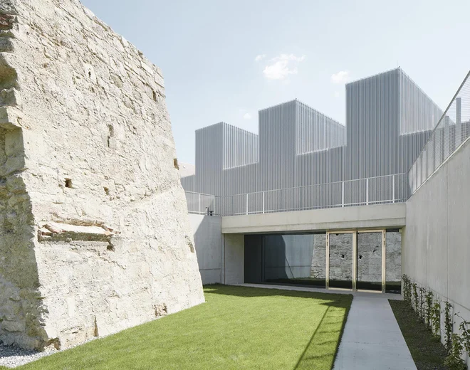 Žirija je nagradila projekt nove galerije in kazemat v Dunajskem Novem mestu. FOTO: David Schreyer

