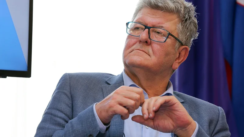 Ante Ćorušić je v zadnjih tednih razburjal javnost tudi s komentarji o postopku prekinitve nosečnosti, o primeru nosečnice Mirele Čavajda in s priznanjem, da je eni od pacientk odstranil napačen jajčnik. FOTO: Davor Pongracic/Cropix