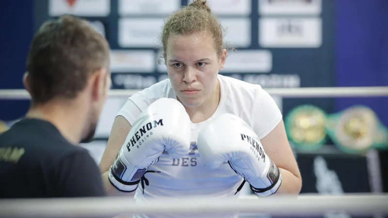 Fotografija: Ema Kozin je na zadnjih treningih zapustila zelo dober vtis. FOTO: Uroš Hočevar/Delo
