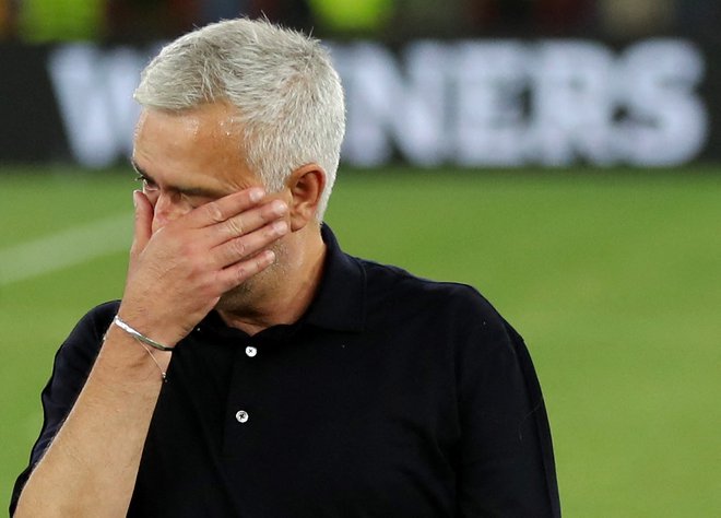 Jose Mourinho je bil vidno ganje. FOTO: Marko Djurica/Reuters
