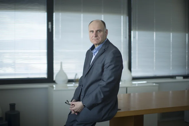 Slovenija bi se morala zavedeti, da današnje investicije pomenijo gospodarsko preživetje v jutrišnjem novem skupnem evropskem digitalnem gospodarstvu, pravi Andrej Kotar iz Endave. FOTO: Jure Eržen/Delo
