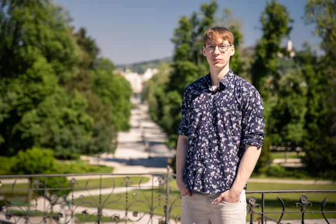 Po diplomskem zagovoru si namerava vzeti leto premora, preden se bo posvetil magistrskemu študiju &ndash; tudi tega bo izpeljal v tujini. FOTO osebni arhiv
