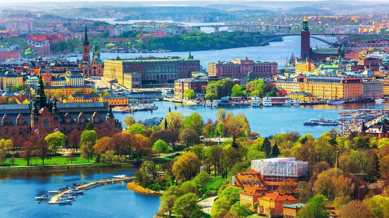 Fotografija: V Stockholmu bi radi do leta 2040 povsem opustili fosilna goriva. FOTO: Shutterstock