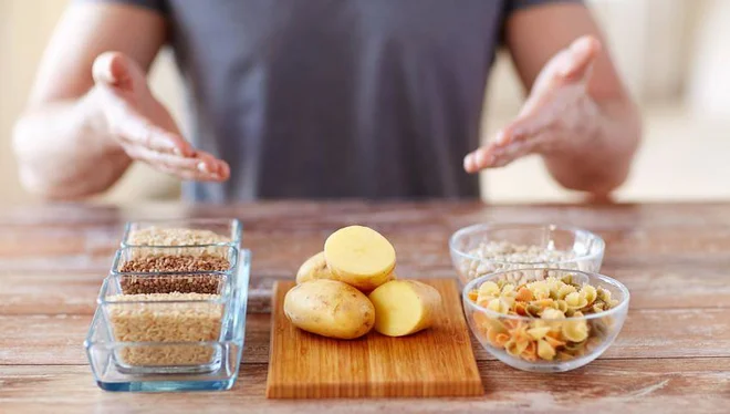 Če naokoli skače in teka, kot da beži pred požarom, solata in podobno ne bo dobra izbira. FOTO: Arhiv Polet/Shutterstock
