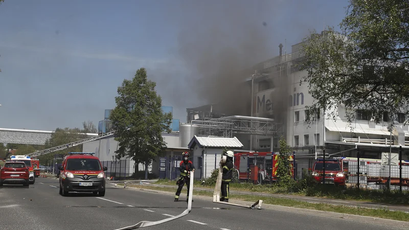 Fotografija: V nesreči je umrlo šest ljudi, še pet jih je bilo poškodovanih, od tega ena oseba huje. FOTO: Leon Vidic/Delo