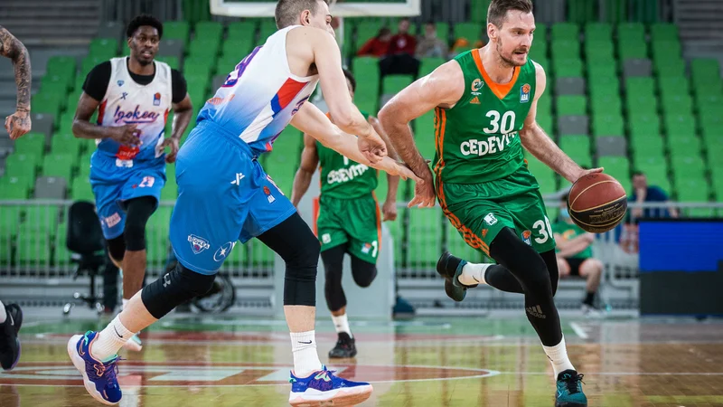 Fotografija: Zoran Dragić in soigralci so na pragu drugega zaporednega državnega naslova. FOTO: Cedevita Olimpija
