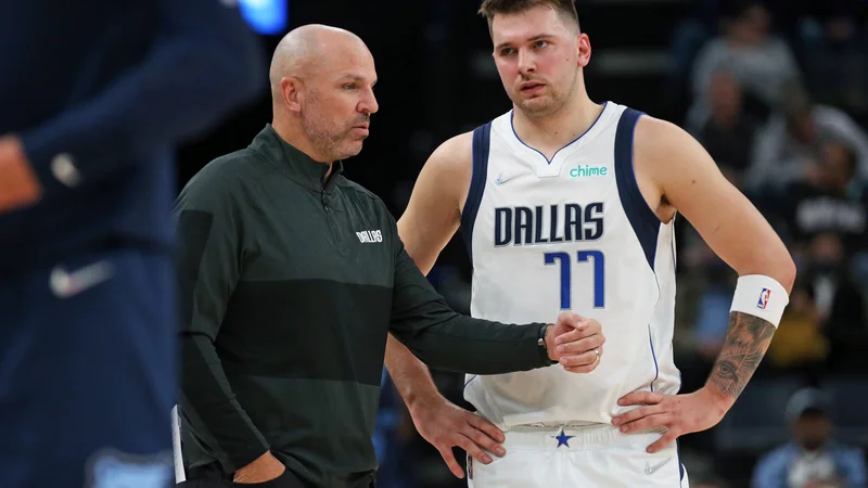 Fotografija: Trener Dallasa Jason Kidd od Luke Dončića ne pričlakuje čvrste in neprebojne obrambe, temveč učinkovitost v napadu. FOTO: Petre Thomas/Usa Today Sports