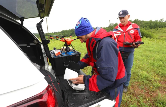 Iskanje z dronom FOTO: Kristina Stedul Fabac/Pixsell