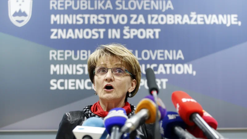 Fotografija: Nekdanja ministrica za izobraževanje, znanost in šport v Cerarjevi vladi Stanka Setnikar Cankar je od KPK zahtevala odškodnino in javno opravičilo. FOTO: Matej Družnik/Delo