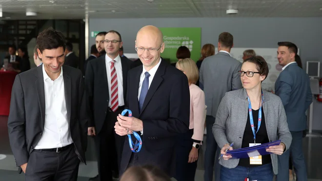 Delova poslovna konferenca Kapitalski trgi 2022 na Gospodarski zbornici Slovenije 31.05.2022 . FOTO: Blaž Samec/Delo
