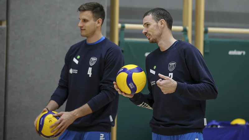 Fotografija: Slovenski odbojkarji so že ujeli spodobno formo. FOTO: Jože Suhadolnik