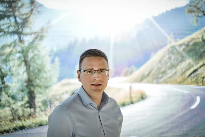 Boštjan Kop: Naš cilj je enoten – zmanjšanje števila prometnih nesreč, v katerih so udeleženci motoristi, še posebej tistih s tragičnimi posledicami. FOTO: Jože Suhadolnik/Delo
