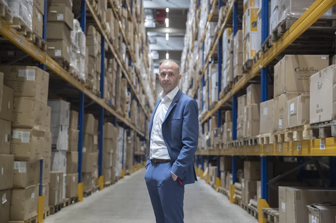 Skupina cargo-partner je lani povečala prihodke na rekordnih 1,8 milijarde evrov, kar je 72 odstotkov več v primerjavi z letom prej, pravi Viktor Kastelic. FOTO: Leon Vidic/Delo
