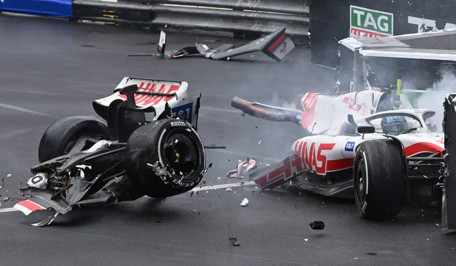 Haas Micka Schumacherja je šel na pol. FOTO: Foto Christian Bruna/AFP