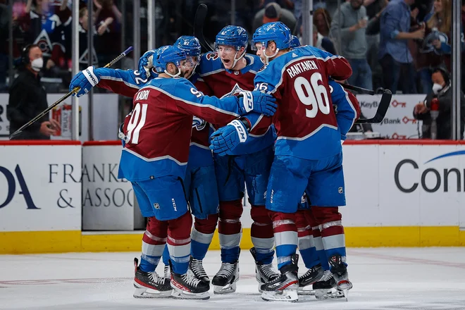 Hokejisti moštva Colorado Avalanche so v NHL že na pol poti do velikega finala. FOTO: Isaiah J. Downing/Usa Today Sports
