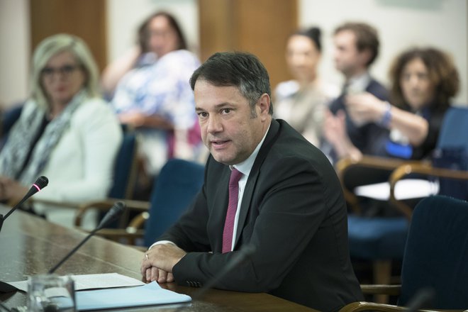 Matej Arčon, minister za Slovence po svetu. FOTO: Jure Eržen/Delo

