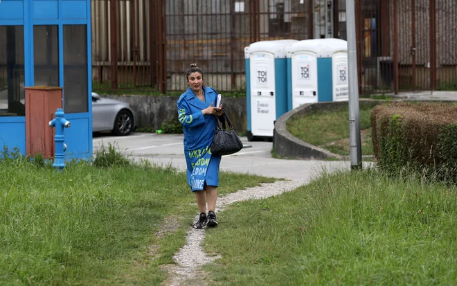 Ajsoltan Nijazova po izpustitvi iz zagrebškega zapora Remetinac. FOTO: Stringer/AFP
