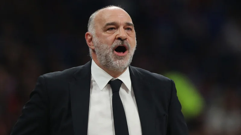 Fotografija: Pablo Laso (na fotografiji) je z Dončićem v ekipi osvojil evropski naslov v Beogradu, letos pa se zaključni turnir v srbski metropoli ni razpletel po njegovih željah. FOTO: Marko Djurica/Reuters