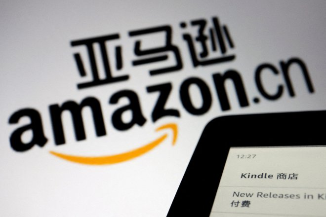 Leta 2019 je Amazon s kitajskega trga umaknil svoje ključno poslovanje, saj so dominantni kitajski ponudniki kvarili posle. FOTO: Florence Lo Reuters
