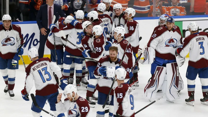 Fotografija: Colorado je brez poraza odpravil Edmonton v finalu zahodne konference in se je v finale NHL uvrstil prvič po letu 2002. FOTO: Codie McLachlan/AFP