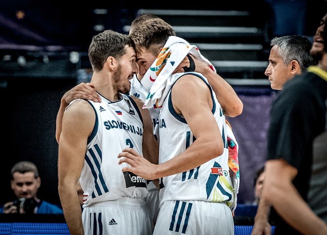 Slovenski zvezdniški NBA dvojec Goran Dragić, Luka Dončić je tudi največja blagovna znamka evropske košarke. FOTO: Fiba
