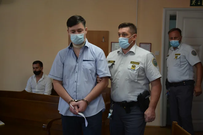 Silvo Drevenšek se mora zagovarjati zaradi umorov nekdanje partnerice in njenih staršev. FOTO: Oste Bakal
