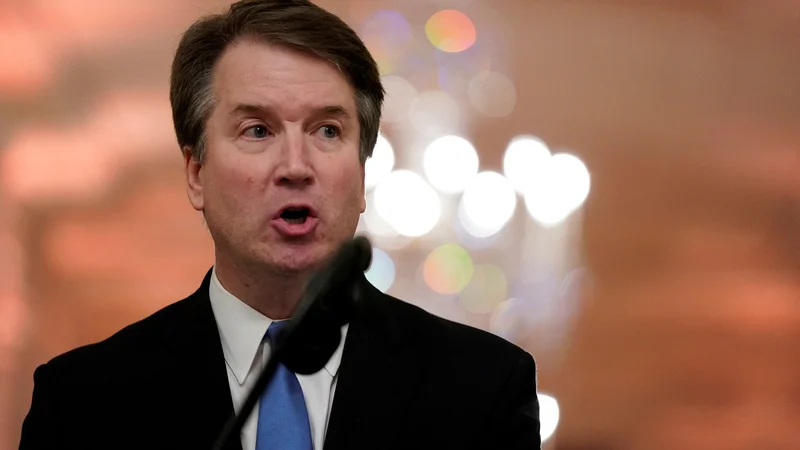 Fotografija: Vrhovni soidniik Brett Kavanaugh je bil v resni nevarnosti. FOTO: Jonathan Ernst/Reuters