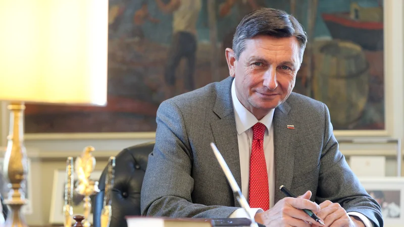 Fotografija: Predsednik republike Borut Pahor je o svojih predlogih glede BiH obvestil tudi predsednika vlade Roberta Goloba. FOTO: Marko Feist