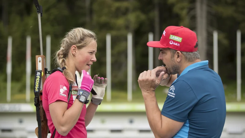 Fotografija: Anamarija Lampič in trener Ricco Gross sta se resno lotila priprav na sezono. FOTO: Jure Eržen/Delo