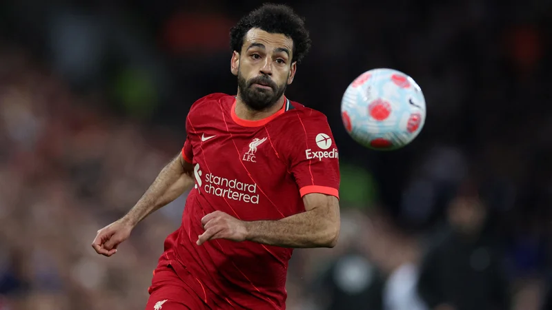 Fotografija: Mohamed Salah med tekmo s Tottenhamom na domačem Anfieldu v premier league. FOTO: Phil Noble/Reuters