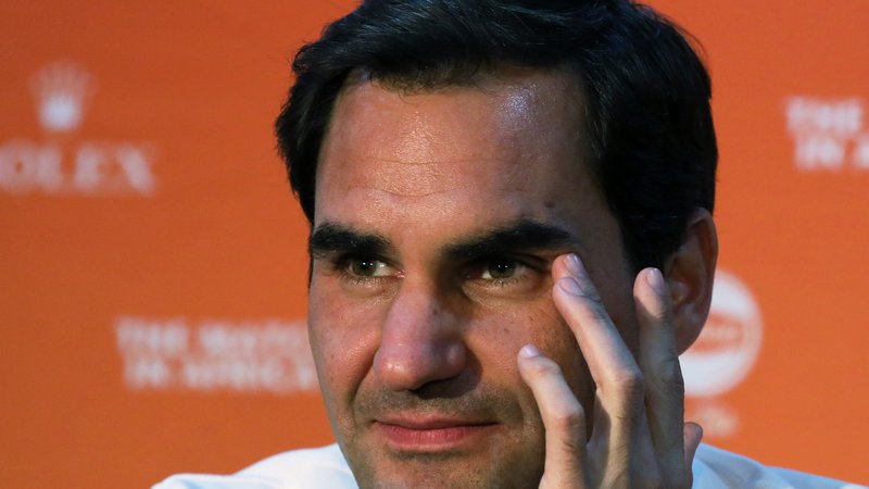 Fotografija: Roger Federer se previdno pripravlja za vrnitev v tekmovalni ritem, ki jo načrtuje jeseni. FOTO: Sumaya Hisham/Reuters
