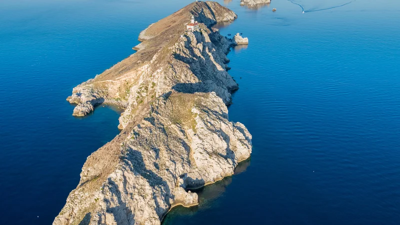 Fotografija: Od tod je bliže italijanski Gargano kot hrvaška obala. FOTO: Shutterstock