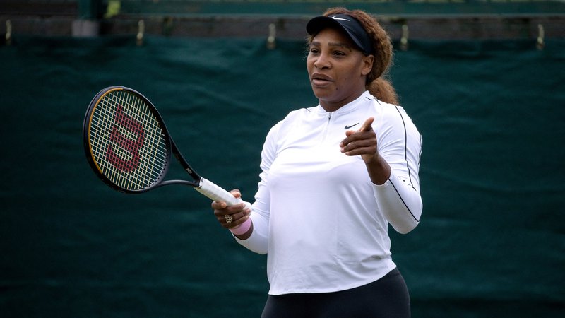 Fotografija: Serena Williams je nazadnje igrala lani v Wimbledonu, kjer je izpadla v prvem krogu. FOTO: David Gray/Reuters
