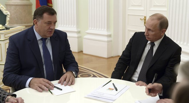 Dodik in Putin (fotografija je arhivska). FOTO: Ria Novosti/Reuters 
