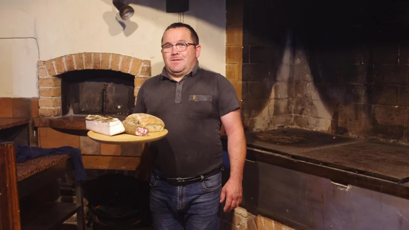 Fotografija: To niso sanje, to je realno življenje, v katerem pa Alešu nič ne manjka. FOTO: Grega Kališnik