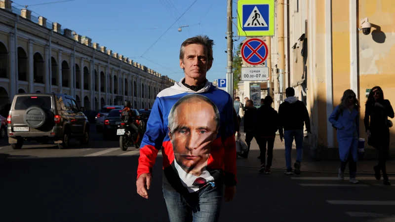 Fotografija: Izjemne trditve, da se je nekaj odkrilo, zahtevajo tudi izjemne dokaze. FOTO: Anton Vaganov/Reuters