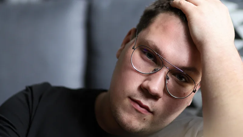 Fotografija: Mladi in prodorni fotograf Jernej Jelen je trenutno posebej navdušen nad vsem, kar ima vonj po gledališču. FOTO: osebni arhiv