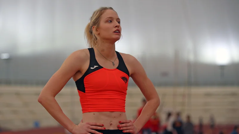 Fotografija: Agata Zupin je postala balkanska prvakinja na 400 m ovire. FOTO: Tadej Regent