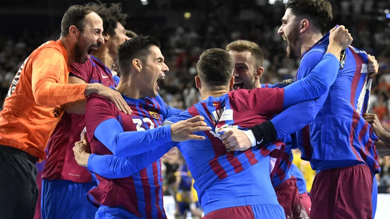 Fotografija: Barcelona je rekorderka po številu osvojenih naslovih evropskega prvaka, zdaj je pri številki 11. FOTO: Fabian Bimmer/Reuters