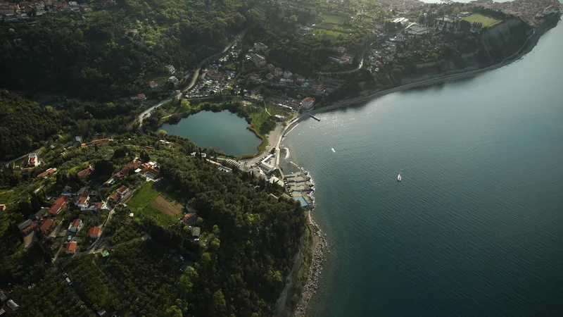 Fotografija: Fiesa iz zraka. FOTO: Jure Eržen/Delo