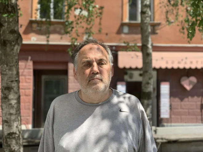 &raquo;Neprimerno se mi zdi, da so nekateri sodili slike, ne da bi jih videli v živo,&laquo; je poudaril Andrej Šemrov. FOTO: Andrej Predin
