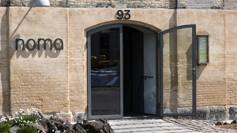 Za vrati najboljših restavracij na svetu se dogajajo stvari, ob katerih človeka mine apetit. FOTO: Shutterstock