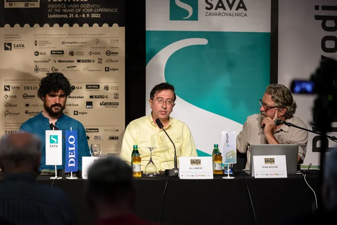 Alamut je nov projekt skupine Laibach. FOTO: Črt Piksi/Delo
