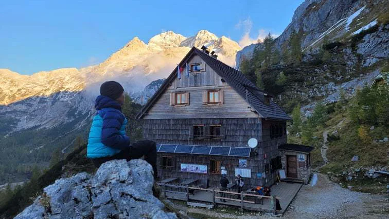 Fotografija: Triglav, Velo polje, Vodnikov dom FOTO: Tina Horvat