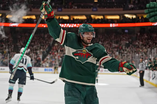 Kevin Fiala bo poslej nosil dres moštva Los Angeles Kings. FOTO: Nick Wosika/Usa Today Sports
