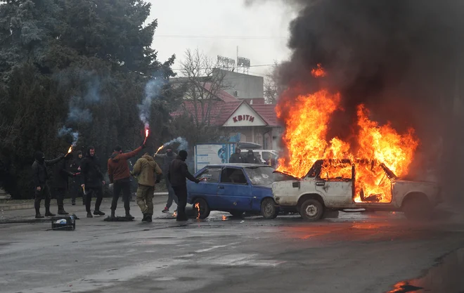 Napad se je zgodil v regiji Herson. Na fotografiji urjenje ukrajinskih sil.&nbsp;FOTO:&nbsp;Irakli Gedenidze/Reuters
