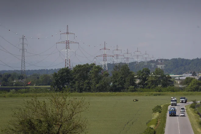 Slovenija je postala upravičenka do sredstev iz Sklada za modernizacijo energetskega sistema, predvidoma naj bi nam bilo na voljo približno 300 milijonov evrov. FOTO: Leon Vidic/Delo