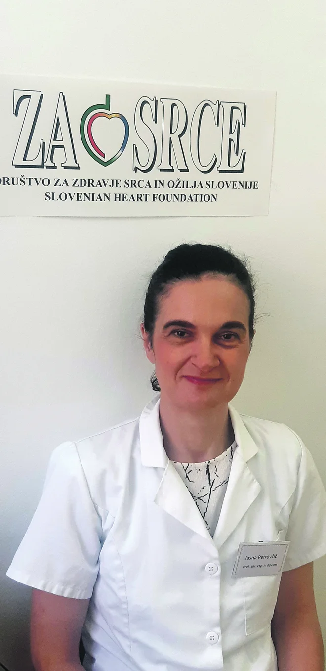 »Ne gibajmo se zunaj v času največje vročine, zlasti ne med 11. in 16. uro. Izogibajmo se tudi okolju z visoko stopnjo vlažnosti,« svetuje Jasna Jukić Petrovčič. FOTO: osebni arhiv
