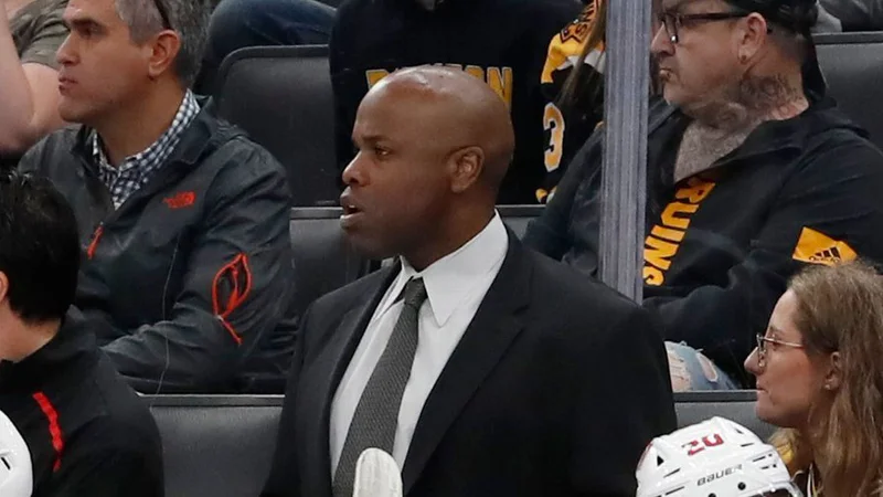 Fotografija: Glavni selektor hokejskega moštva San Jose Sharks bo prvič v zgodovini NHL temnopolti menedžer Mike Grier. FOTO: Twitter
